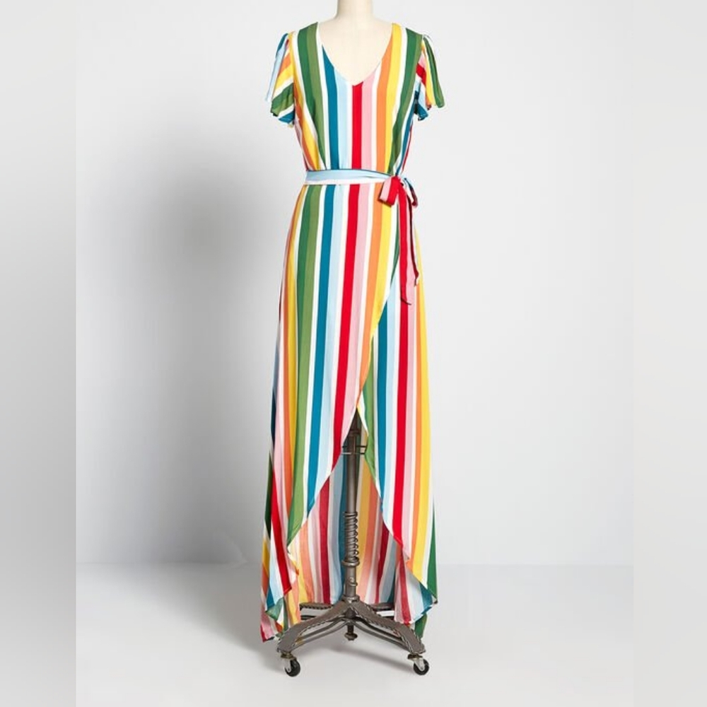 Modcloth x Collectif - 🌈 Rainbow Vertical Stripe Maxi Dress w/ Pockets - Size S
